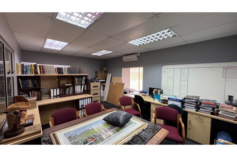 To Let commercial Property for Rent in Greenbushes Eastern Cape